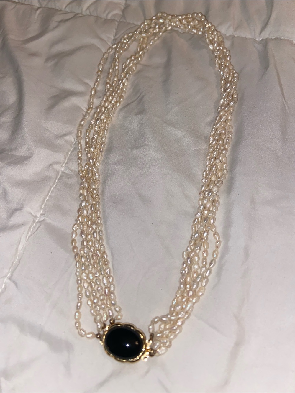 Vintage Freshwater Pearl Multi Strand Beaded Black Onyx Clasp Necklace 18"